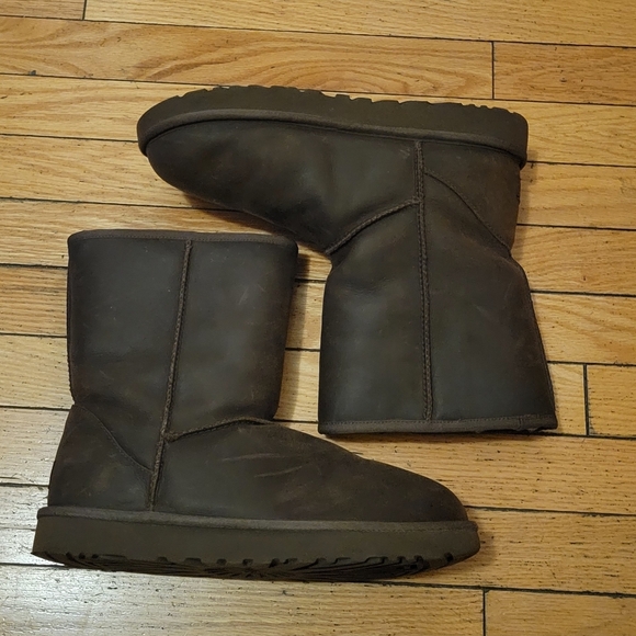 UGG Dark Brown Shearling Boots - Picture 7 of 7
